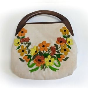 Vintage Wooden Handle Embroidered Hand Bag Purse